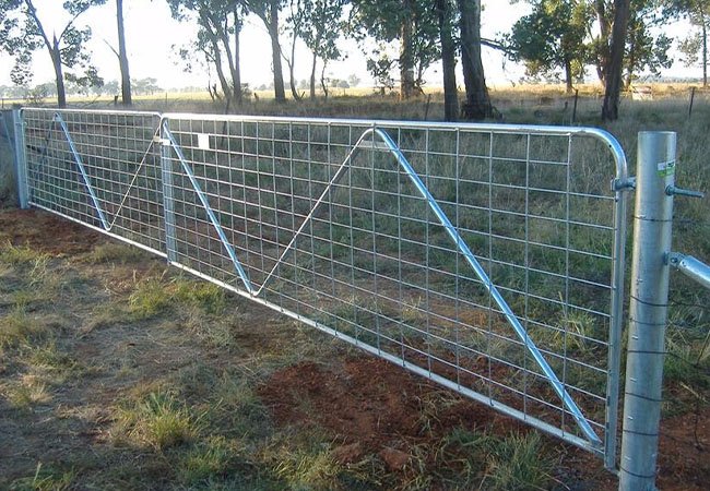 Steel farm gate