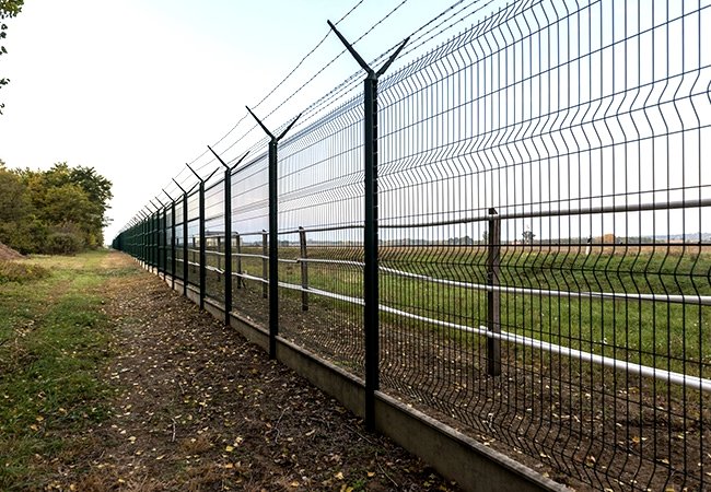 Airport Fence2
