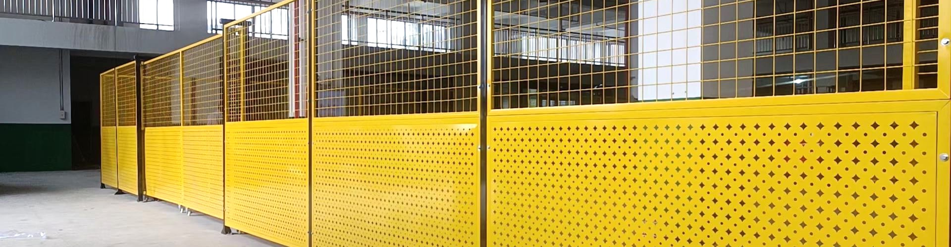 Mesh & Sheet Workshop Fence