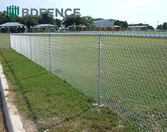 How to Choose Reliable Chain Link Fence Supplier for Large Scale Projects