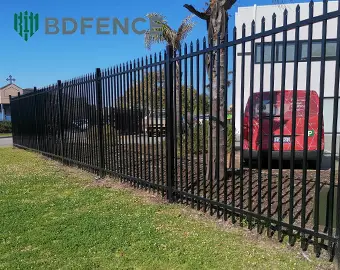 How Steel Tubular Fence Upgraded Security and Appearance for a Large Commercial Campus | BDFENCE