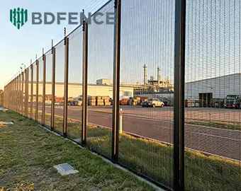 358 Fence vs Chain Link Fence: Which Is Better for High-Security Projects?