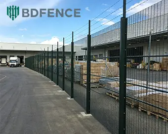 40HQ Container Shipment of 358 Fence Panels, Posts and Accessories to Canada