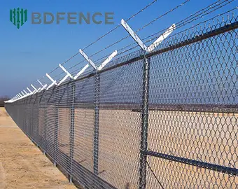 Galvanized Chain Link Fence Project for a Coastal Environment in Oman
