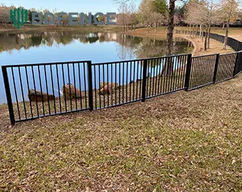 Hot-Dip Galvanized Tubular Steel Fence Project for a Coastal Property in Australia