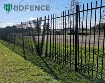 Steel Tubular Fence or Aluminum Fence? A Commercial Project Buyer’s Guide