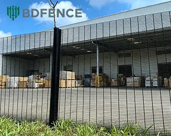 358 Fence and Double Swing Gate System for an Industrial Park in the Netherlands
