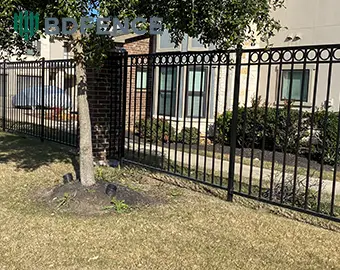 Bulk Steel Tubular Fence Export Project for a Property Developer in Australia