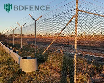 Chain Link Fence Framework Guide: Terminal Posts, Line Posts and Top Rails